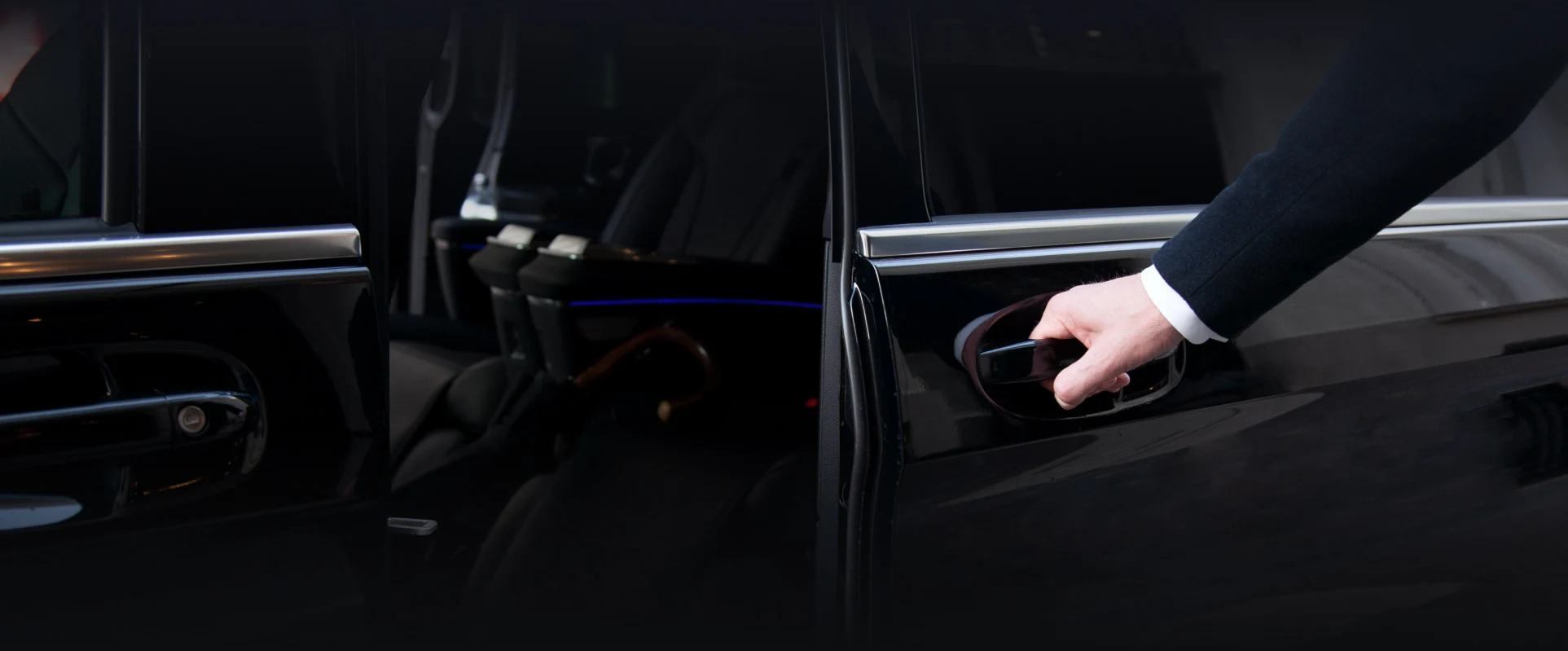 Choose our private chauffeur service and luxury car rental in Vienna 